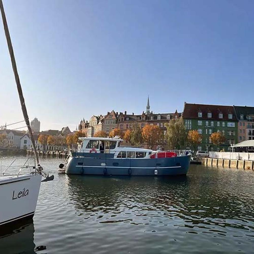 Gallery Item 1 copy copy copy